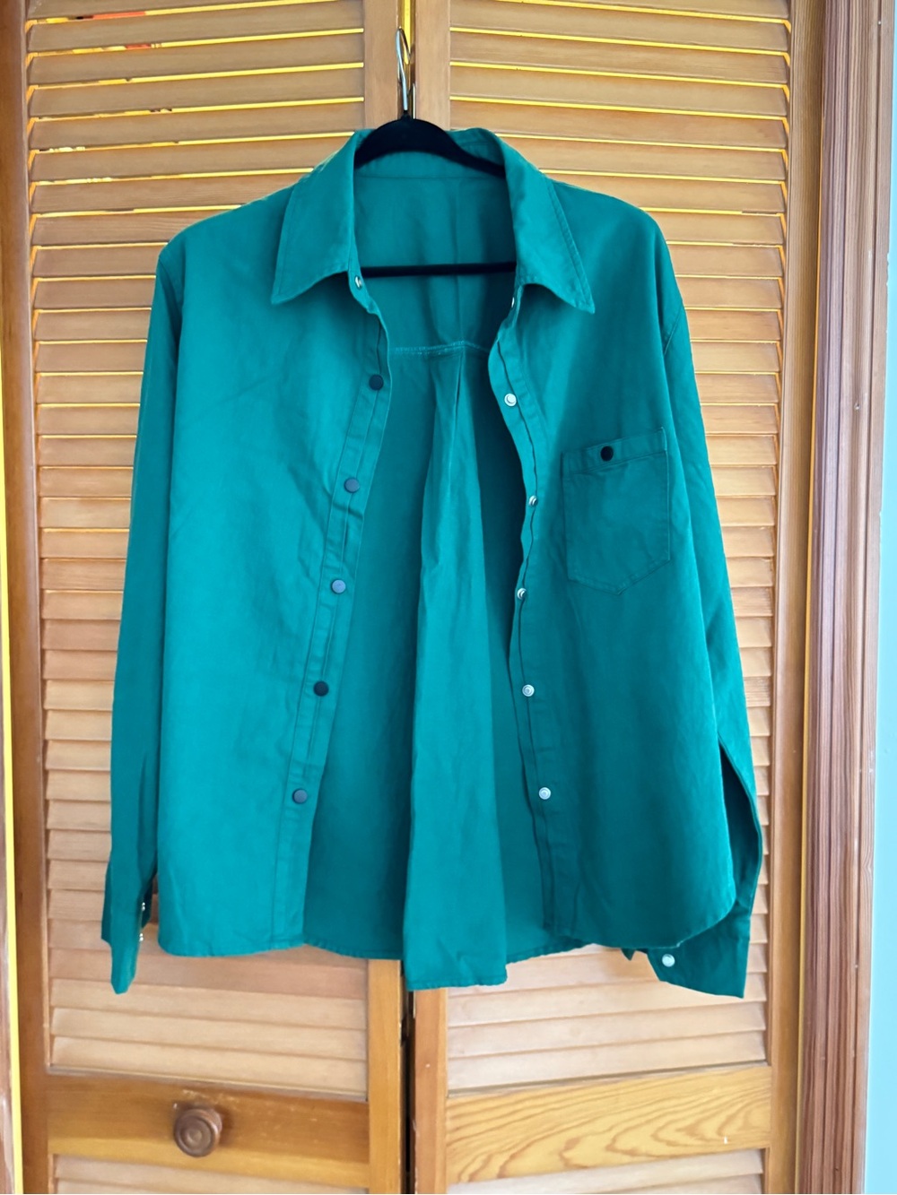 Men's Teal Button-Up Shirt - Classic Long Sleeve